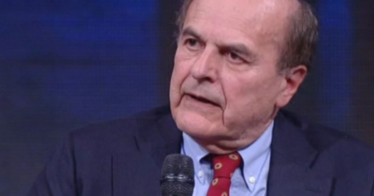 Pier Luigi Bersani: "Prima gli italiani? Lega banale". Salvini risponde: "Lo diremo ancora più forte"
