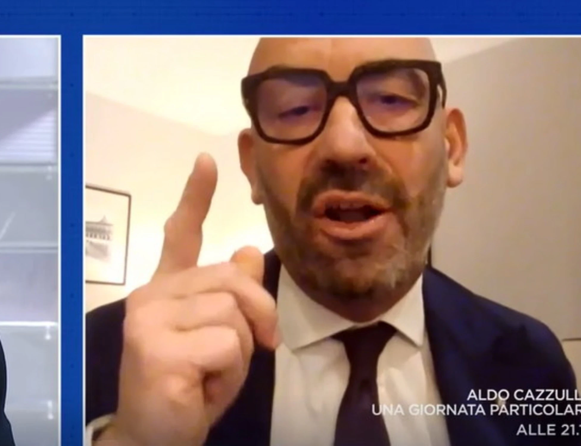 L'aria che tira, Bassetti travolge lo studente "comunistello": "Lei fa il politico di basso livello"