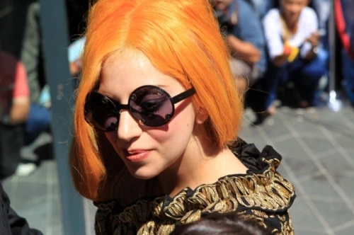 Lady Gaga come Grillo: due follower su tre sono falsi