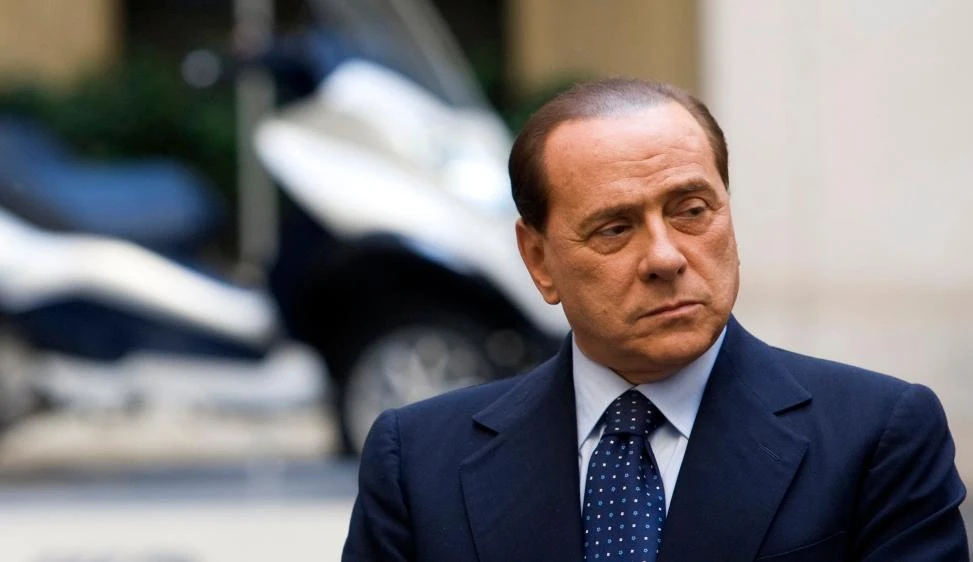 L’arma segreta di Berlusconi: 10 milioni di cani e gatti