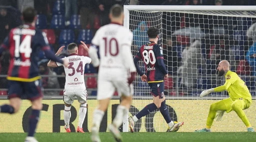 Bologna, colpo-Europa: un autogol di Biraghi piega 3-2 il Torino al 90'