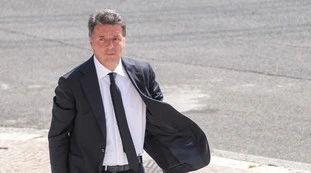 Matteo Renzi, attacco pesante su Letta: "Insegna politica ma non la capisce"