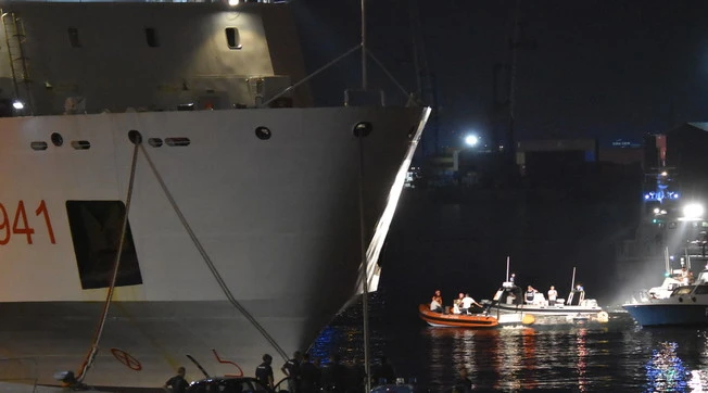 Coronavirus e immigrazione, fonti libiche: "Pronte 20mila partenze", il ricatto degli scafisti all'italia