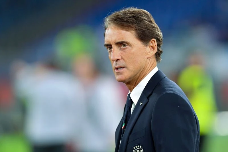 Euro 2020, l'Italia inarrestabile: 3-0 in Bosnia. Mancini meglio di Pozzo: 10 vittorie di fila, è record