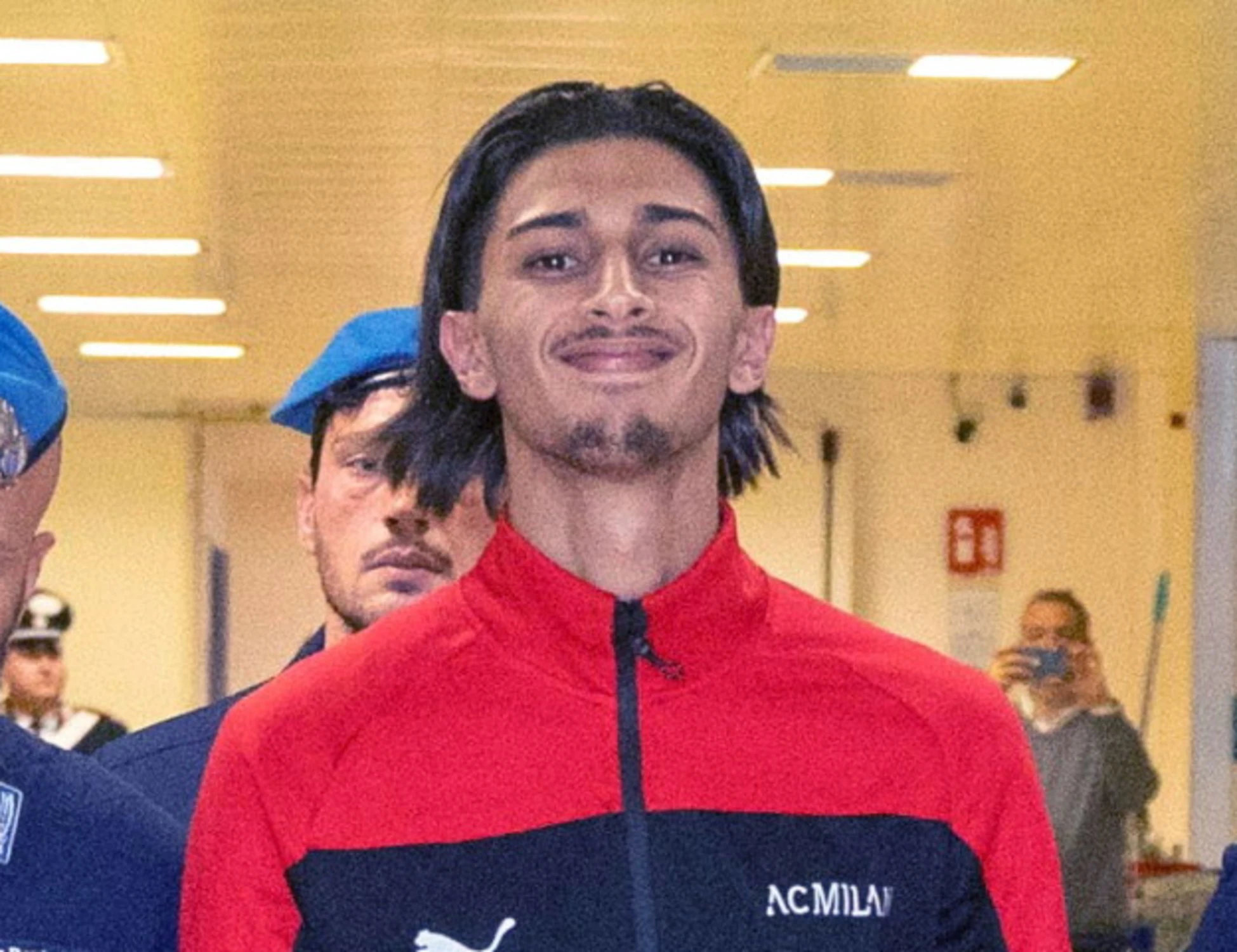 Baby Gang arrestato il rapper in carcere a Busto Arsizio per porto abusivo  di armi e rapina  