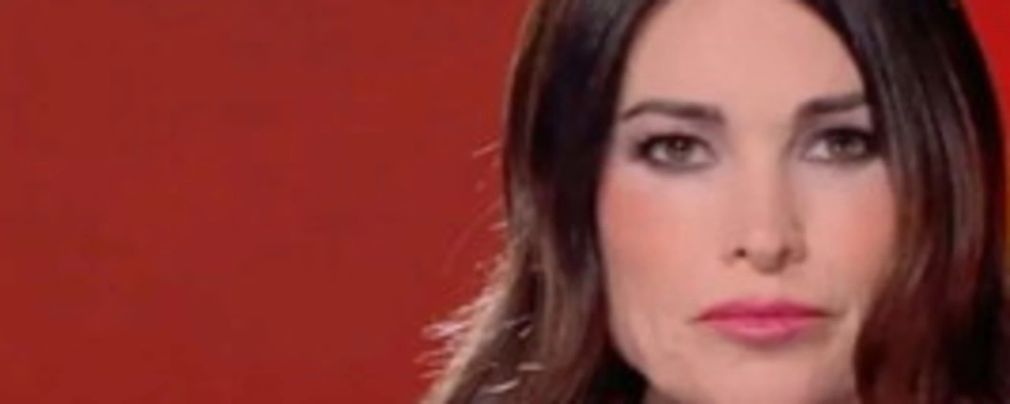 "Voleva rubarmi <br />il marito": Manuela <br />Arcuri inchioda l'amica