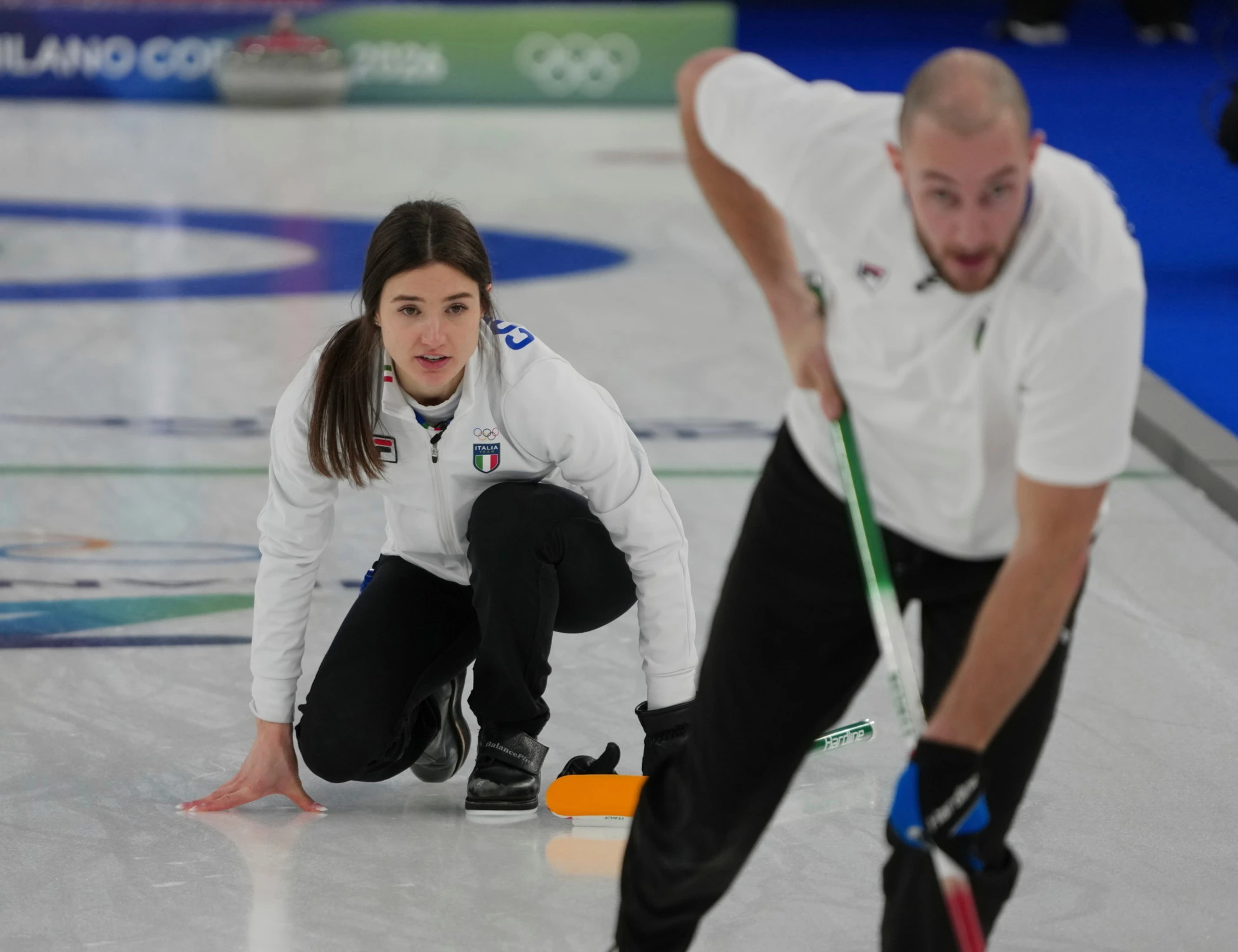 Milano-Cortina, la giornata di martedì 10 febbraio: oro nello short track. Bronzo azzurro nel curling