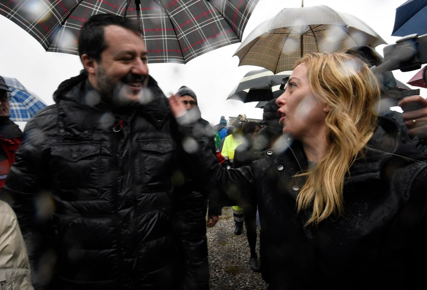 Matteo Salvini e Giorgia Meloni, veleno di Massimo Giannini: "Non amici ma fratelli coltelli"