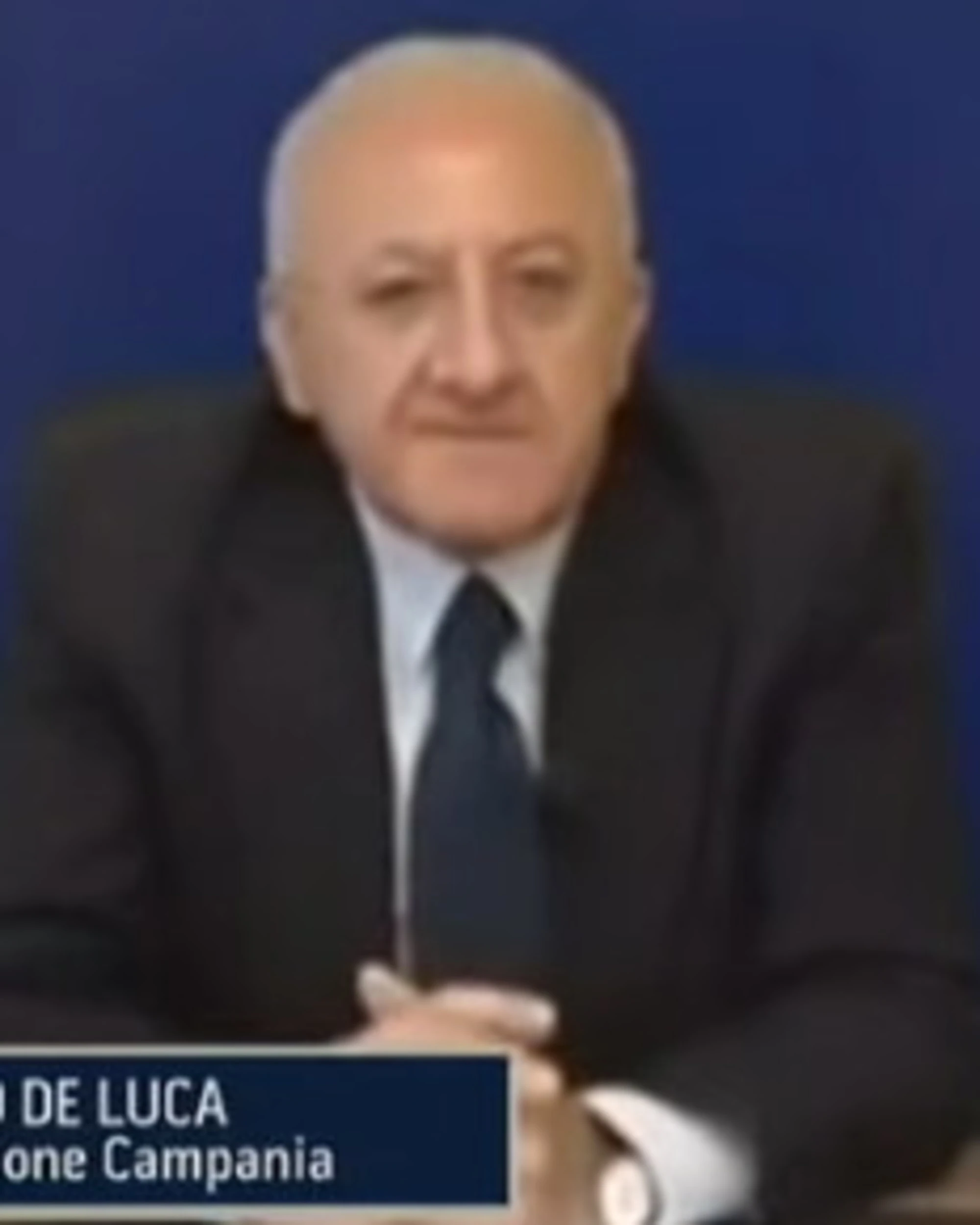 Vincenzo De Luca, ecco come insultava l'alleato Roberto Fico