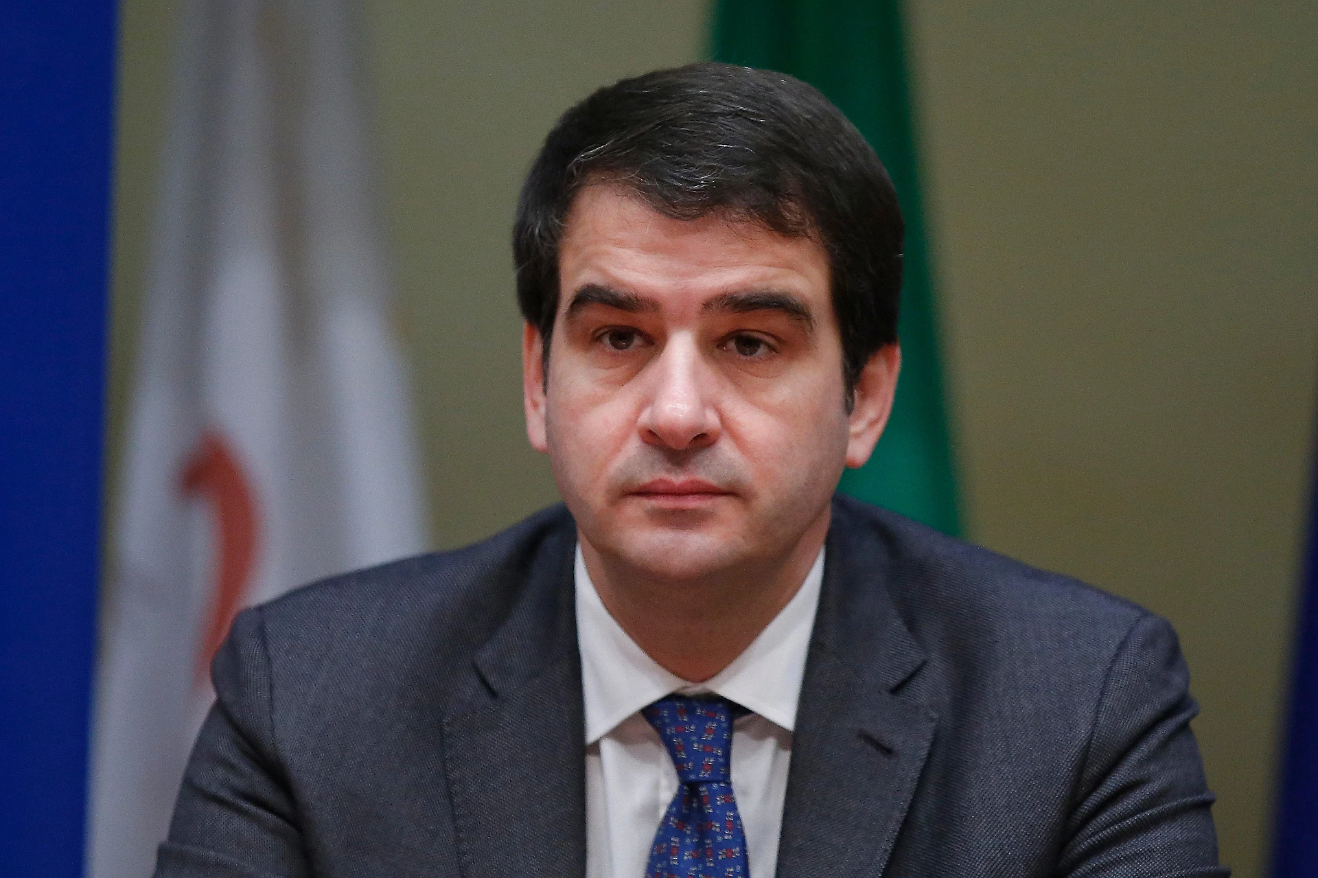 Raffaele Fitto verso la candidatura in Puglia: lui smentisce, ma in pressing c'è Giorgia Meloni