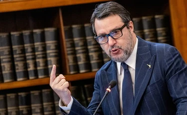 Lega, "chi bussa alla porta del partito": clamoroso in Parlamento