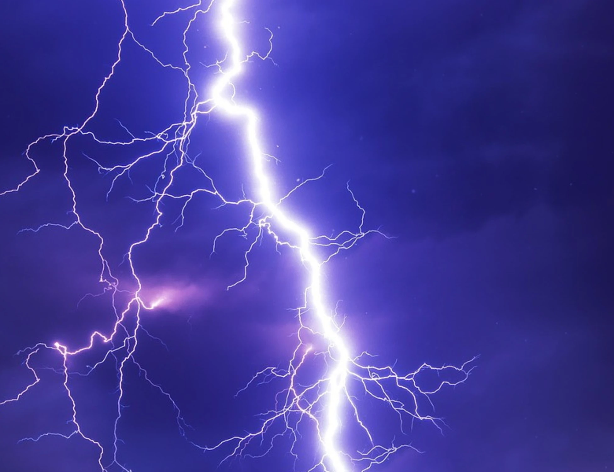 Meteo Giuliacci, Italia spaccata in due: dove arrivano i temporali