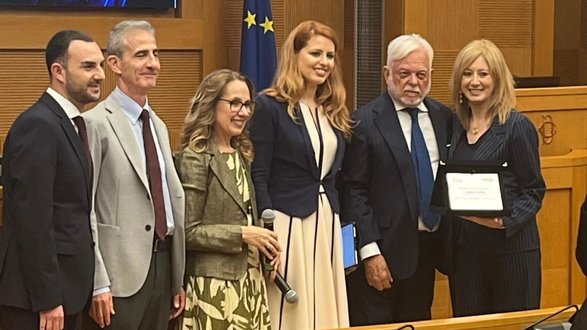 NASCE IL PREMIO ANAS “CULTURA DELLA MOBILITA’ A RAI ISORADIO IL RICONOSCIMENTO INAUGURALE PER “ONDA VERDE”