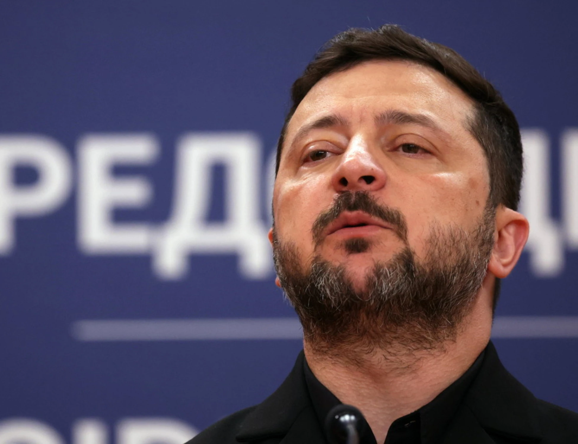 Oppositori e giudici: Zelensky ha più guai in casa che al fronte