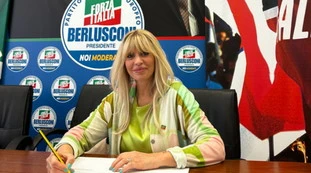 Alessandra Mussolini in campo alle Europee: "Con orgoglio ed entusiasmo"