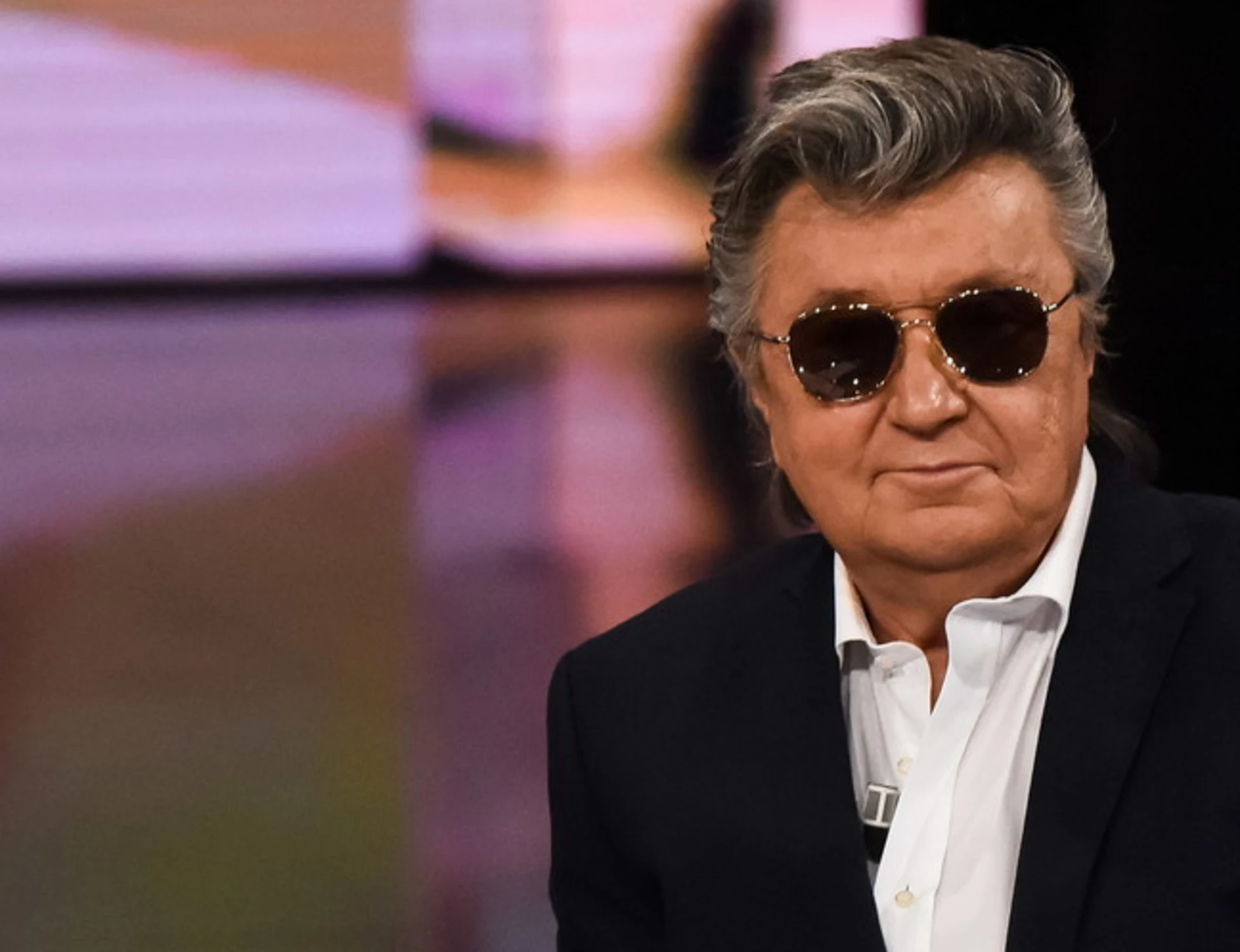 Bobby Solo, le confessioni: "Mia mamma mi voleva parroco..."