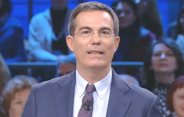 DiMartedì, show di Giovanni Floris ed Enrico Letta: "Matteo Renzi scia in Pakistan? Va in discesa libera"