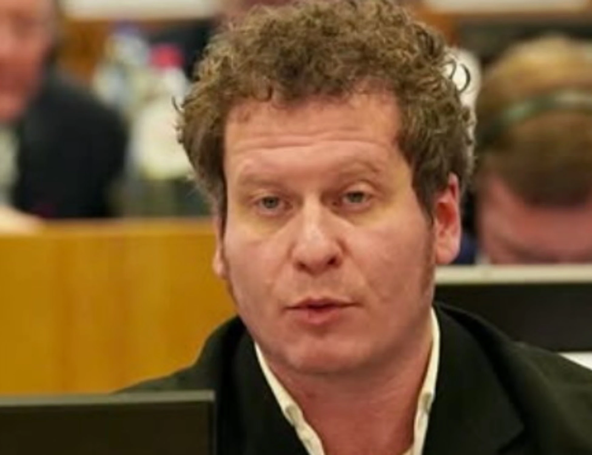 Umberto Bossi, il leghista Matteo Bianchi rinuncia al seggio: "Nessuno ne è degno"