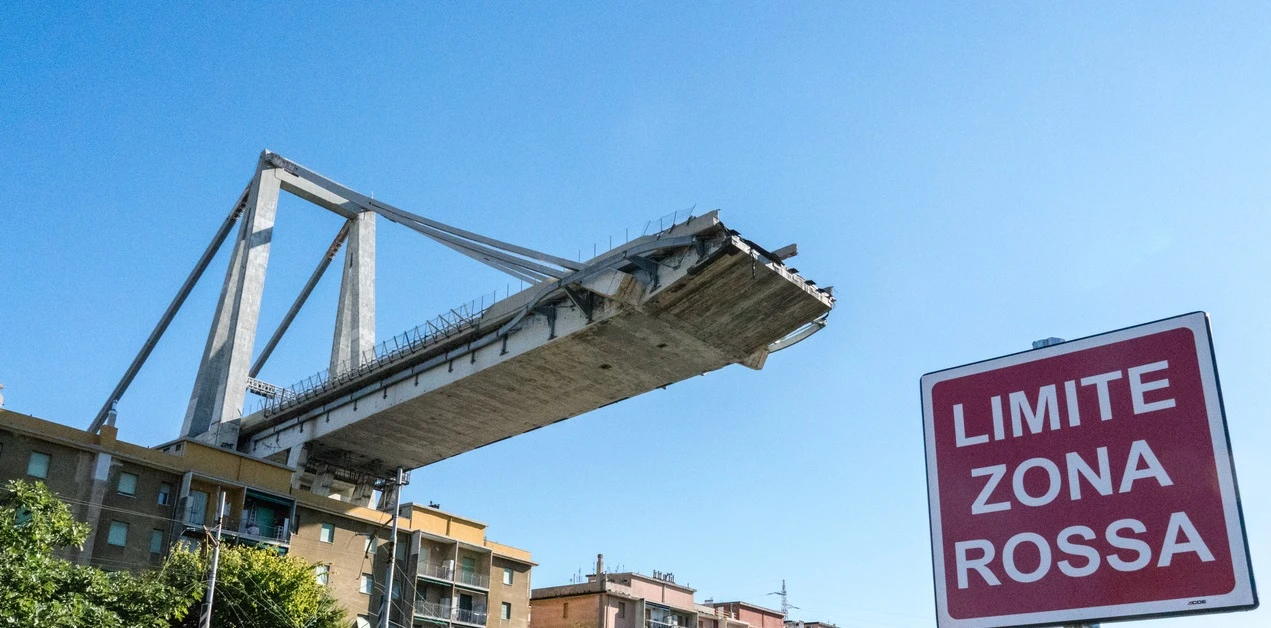 Ponte Morandi, Autostrade per l'Italia stanzia 50 milioni per i parenti delle vittime