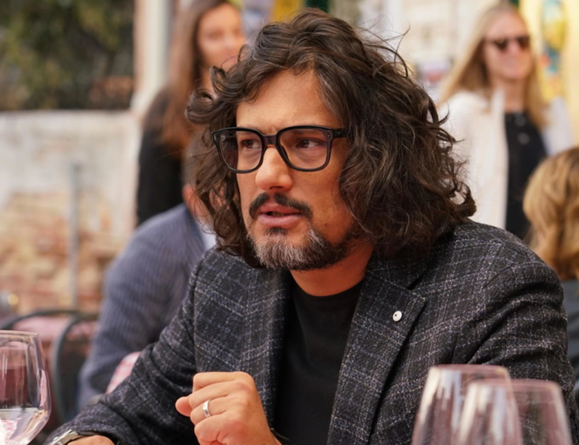 Alessandro Borghese zittisce i "rosiconi": "Cos'è la cucina italiana"