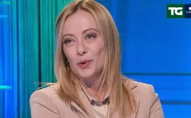 Giorgia Meloni intervistata da Mentana: Ucraina, Nato, riforme e la stoccata a Schlein e Conte