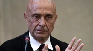 Israele, Marco Minniti: "Perché ora il mondo può andare in pezzi"