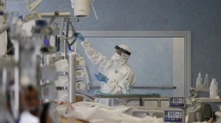 Bollettino 5 marzo, 39.963 casi e 173 decessi: sale il tasso di positività, non le terapie intensive