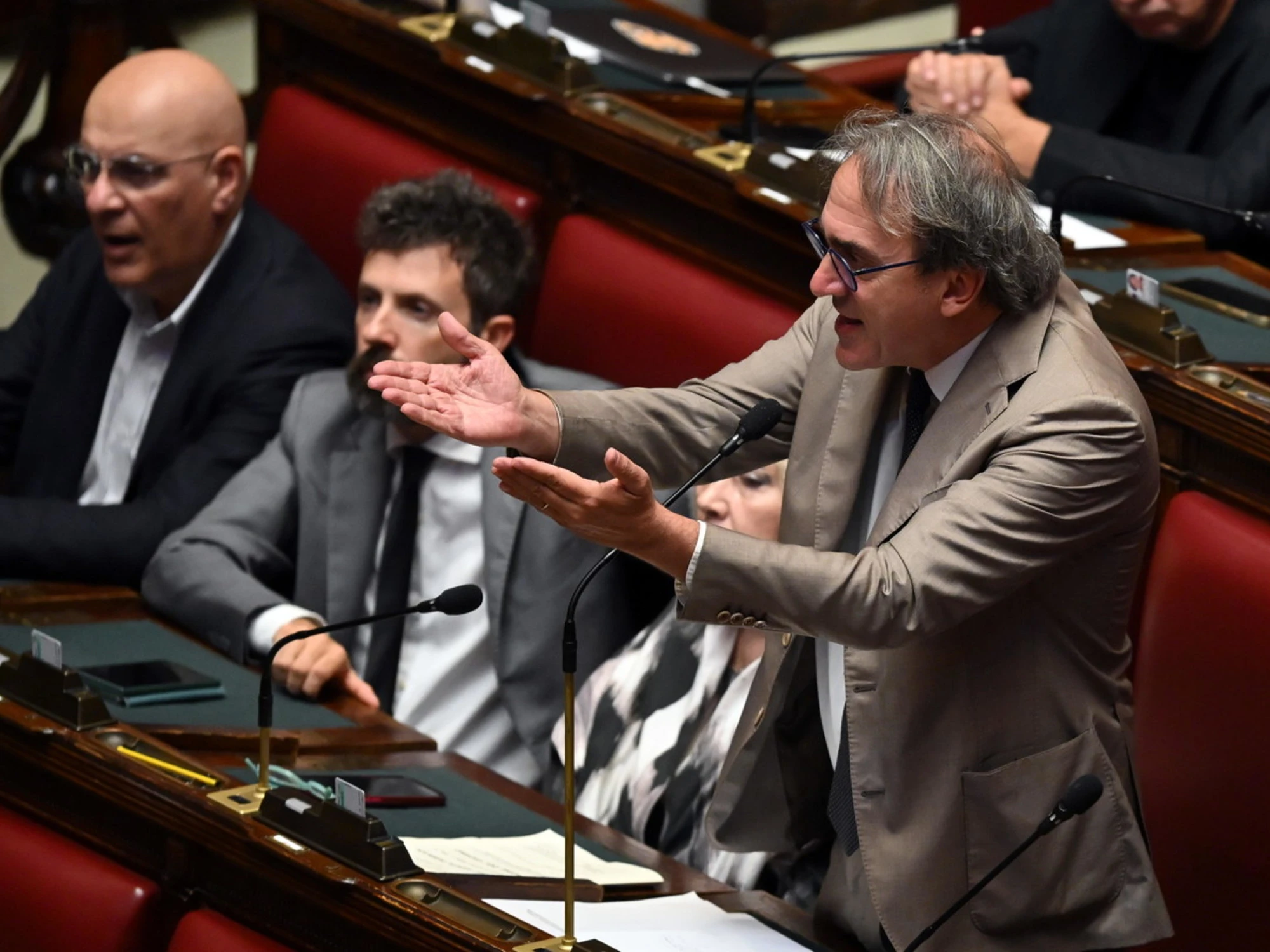 Bonelli fa esplodere il campo largo: "Siamo irritati" , cosa può succedere