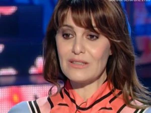 Domenica In, raggelante in diretta. "Da te mi farei fare di tutto". Venier e Cortellesi, grosso imbarazzo
