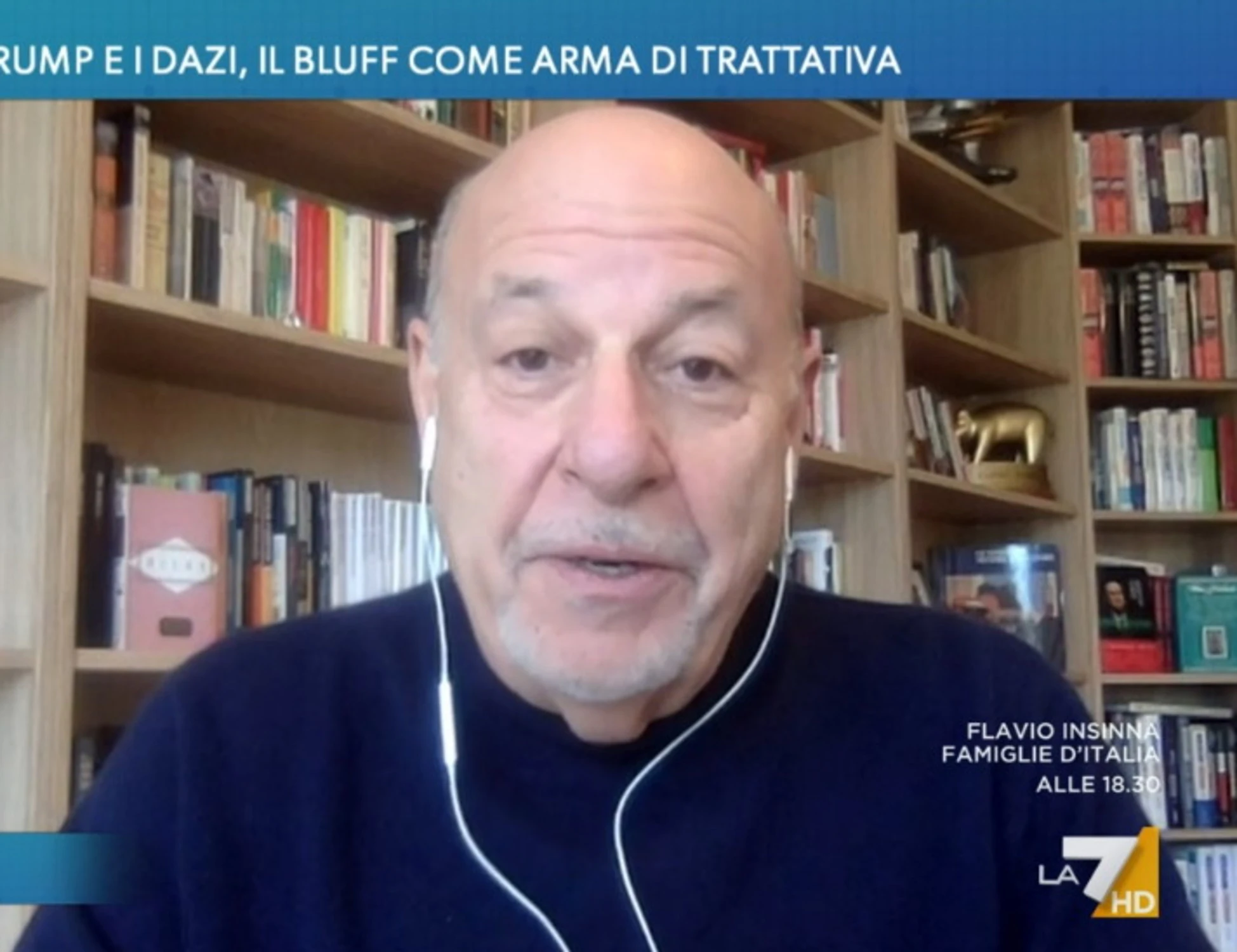 L'aria che tira, Alan Friedman fa il maestrino: "Trump incompetente in economia"