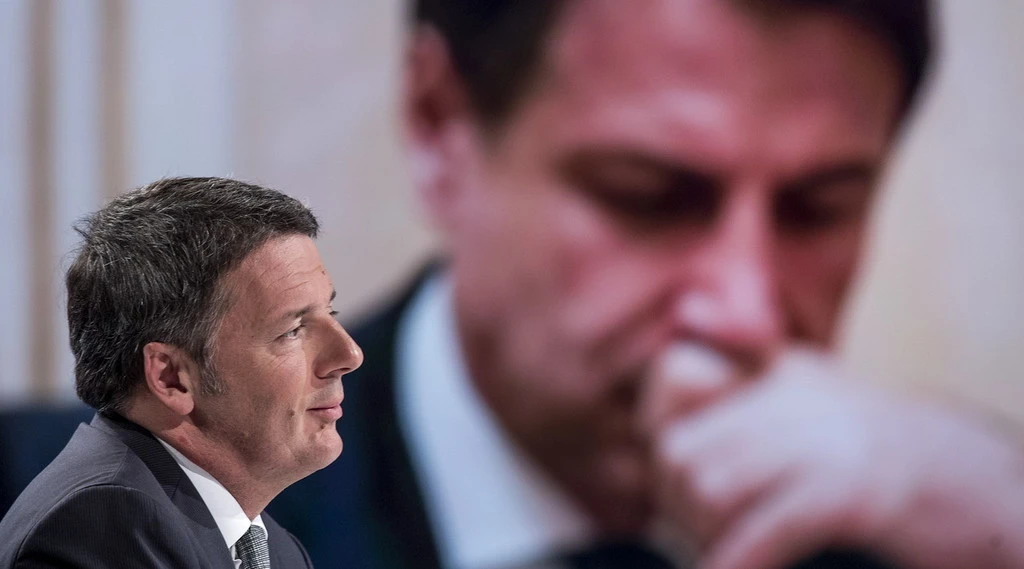 Crisi, "a un passo dal baratro": la bozza del Recovery Plan bocciata dai renziani, "verso la conta in Aula"