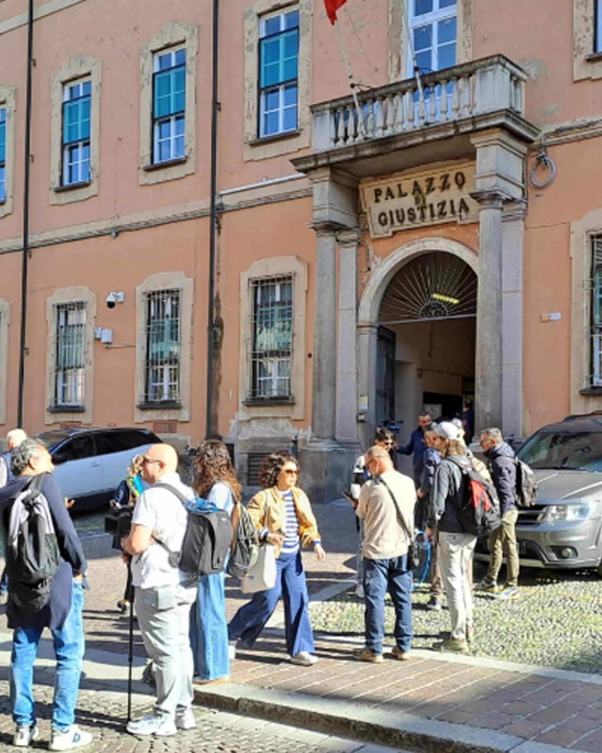 Garlasco, "i colpevoli sono più di 4": la frase di Corona fuori dalla Procura