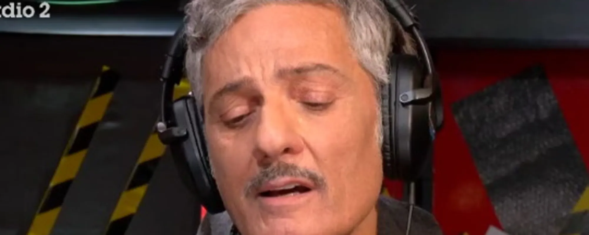 "Come rosicano". Altra frecciata di Fiorello a Pucci: volano stracci