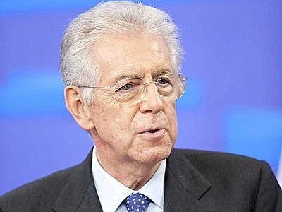 Monti: 'Italiani non sono matti, Berlusconi disse che ero soluzione'