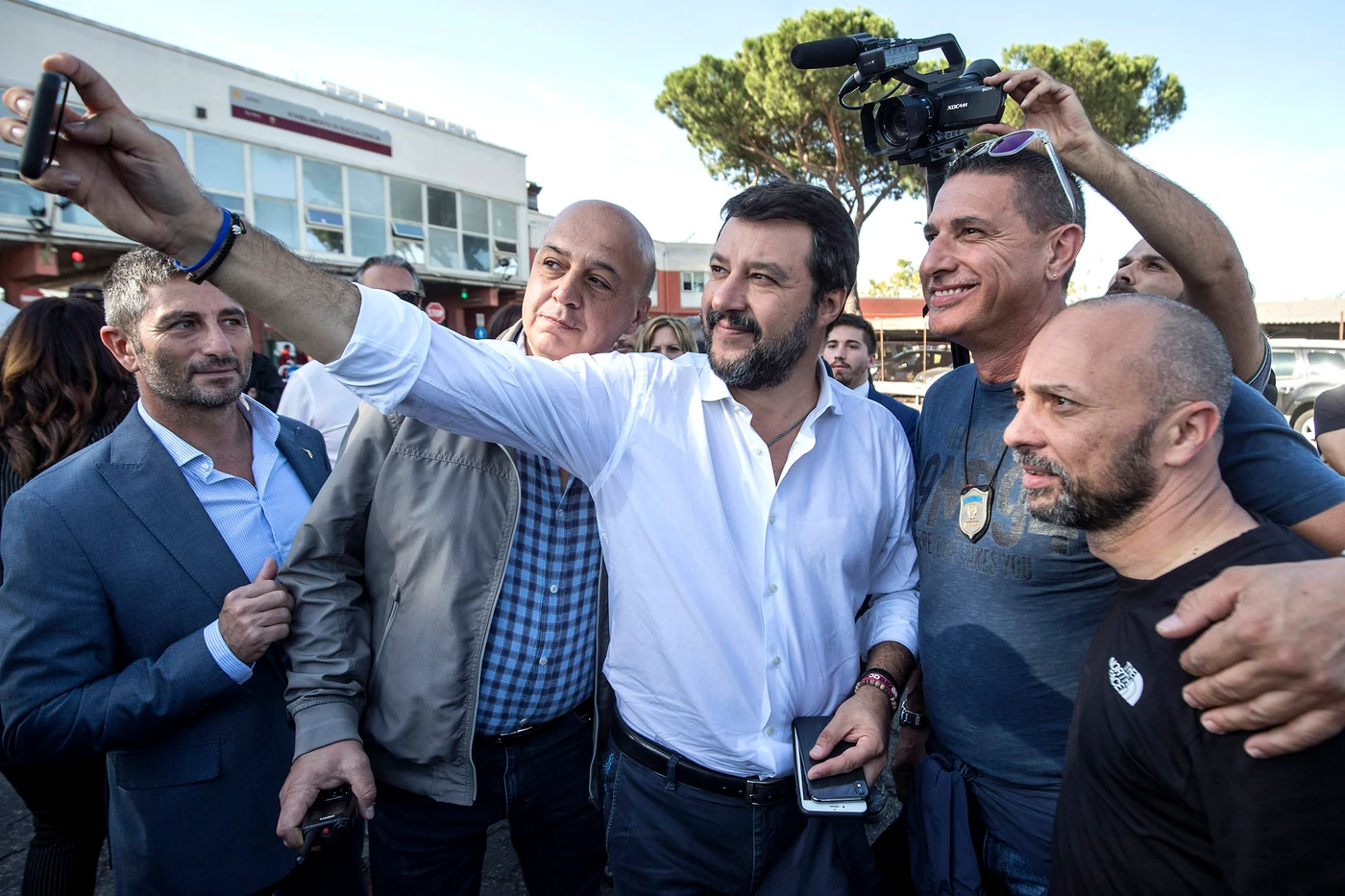 Sondaggio Swg, ribaltone leghista: "Il 53 per cento degli operai vota Lega". Schiaffo a Pd e M5s