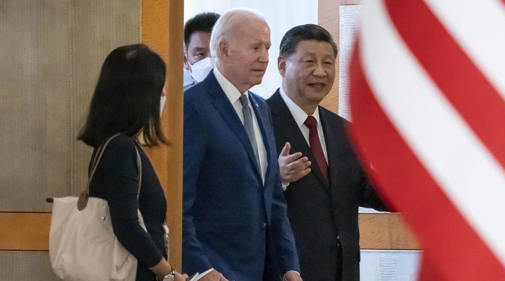 Joe Biden, "Xi Jinping dittatore". Usa e Cina, precipita tutto