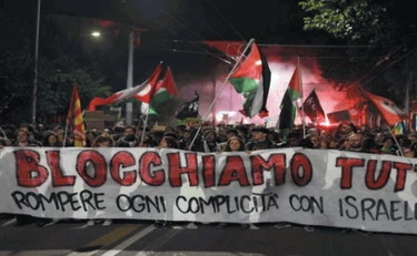 https://media.liberoquotidiano.it/8mMmKY67-rUlT2Xuv5Cm9etnlpCNxIkeQqKIDwX-8II/width:800/quality:90/aW1hZ2VzLzIwMjUvMTAvMDkvMDkxNjUxMDc3LWExMjZjMjkxLTNlODgtNDNiYS1hZTZkLWUzN2E5ZjJiOTIxNi5qcGc.webp
