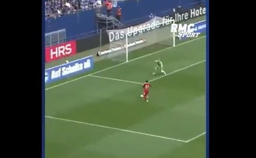 Karius, altro errore inspiegabile: il video che fa impazzire il mondo del calcio