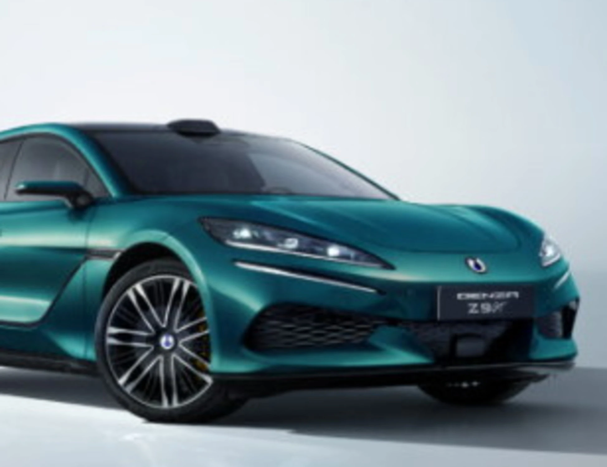 Byd, da aprile Denza Z9GT avvia in Europa rivoluzione ricarica Flash Charging