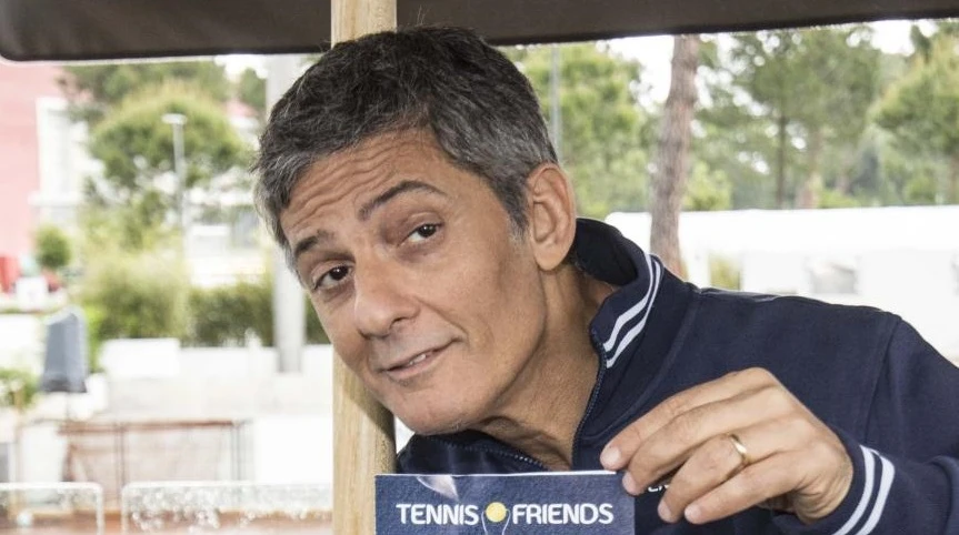 Rai, l'accordo con Fiorello può saltare: "Si teme la Corte dei Conti". Soldi, cosa non torna