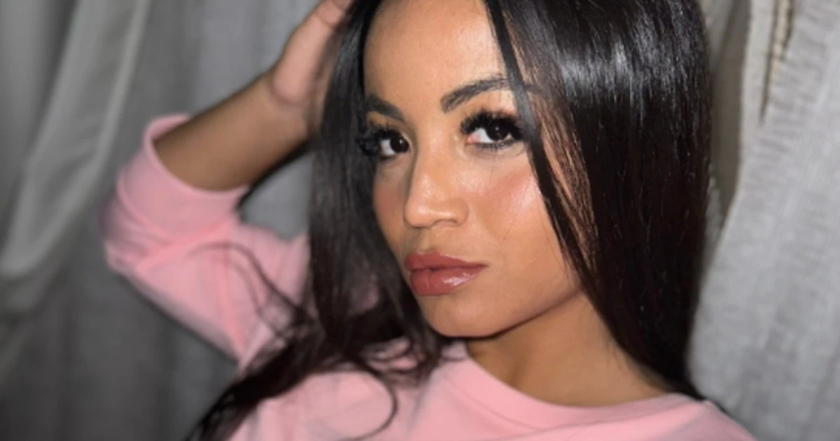 Manuela Bassani su Tik Tok lascia tutti senza parole: "Non usate Photoshop/faceapp"