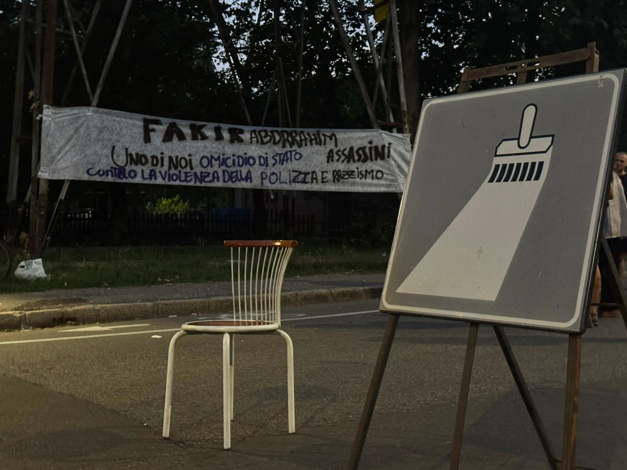 Bologna, "paga e parliamo": la sciacallata dei maranza sulla morte di Fakir