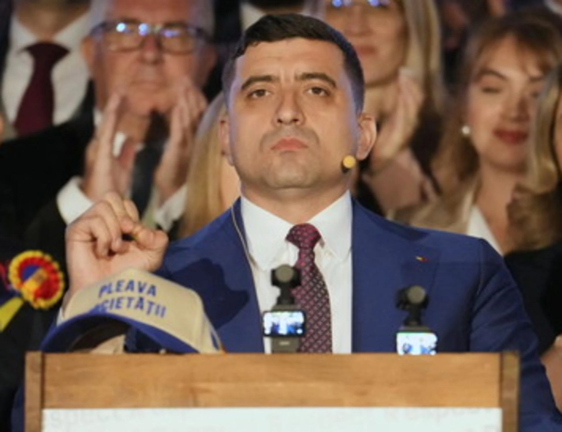 Romania, il manuale per mostrificare un candidato e chi lo vota