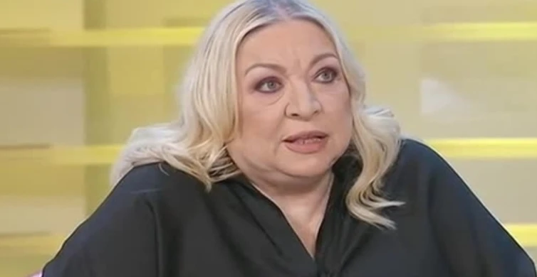 Maria Giovanna Maglie contro Luigi Di Maio: "Il traditore vende l'Italia e chiede aiuto ai magistrati"