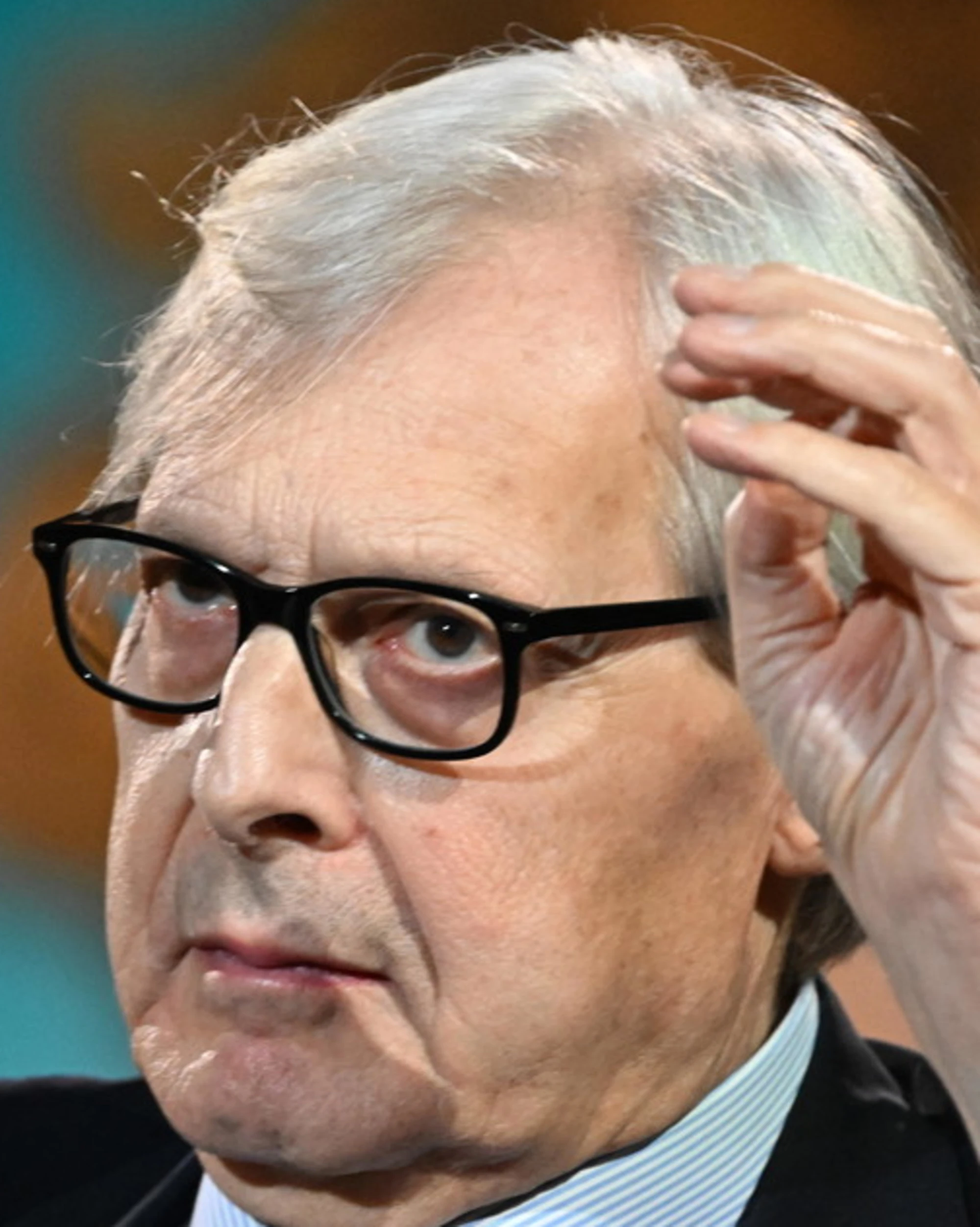 Vittorio Sgarbi, la figlia Evelina: "Mi deve 33mila euro"