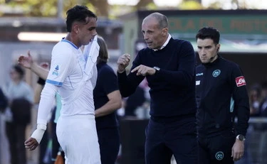 Allegri, tam tam impazzito da Napoli: "Cosa pensa De Laurentiis", ora rischia davvero