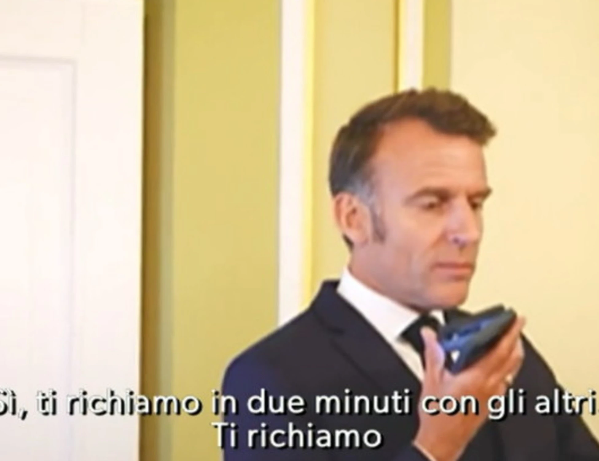 L'aria che tira, Telese attacca Macron: "Ridicolo, una buffonata"
