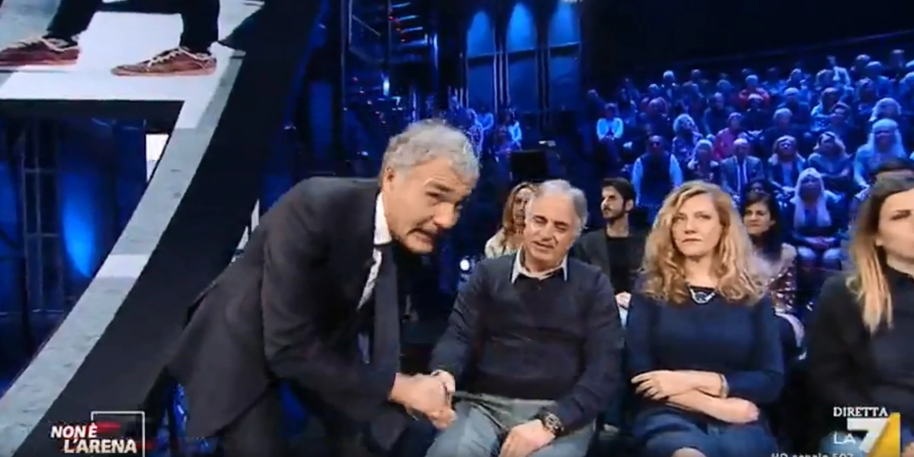 Massimo Giletti, a Non è l'arena il pensionato spiega: come fuggire in Portogallo e vivere da re