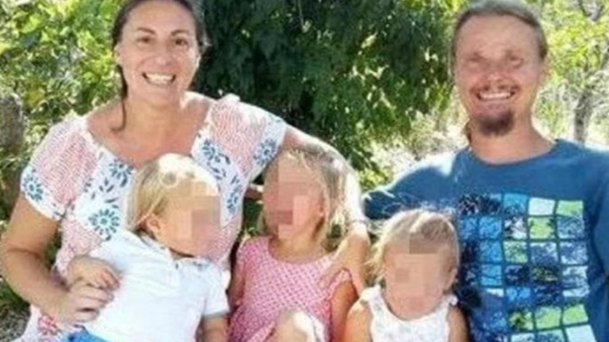 Secondo voi i bimbi della famiglia nel bosco torneranno a casa per Natale?