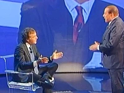 Berlusconi: "Ho fatto un incubo, Monti premier e Fini nelle fogne"